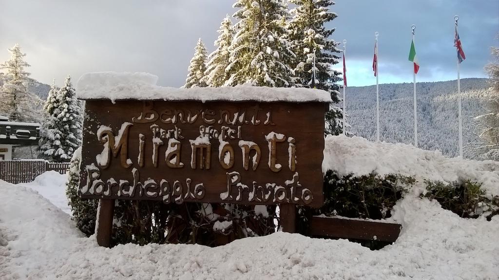 Park Hotel Miramonti فولاريا المظهر الخارجي الصورة