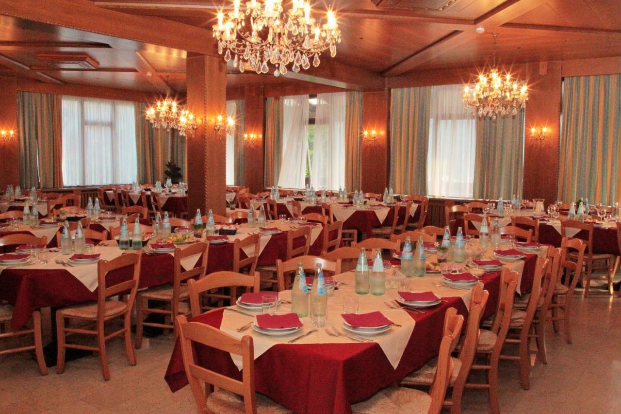 Park Hotel Miramonti فولاريا المظهر الخارجي الصورة